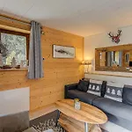 Cry, Alpes Agency, Chamonix, Sleeps 2-4 Apartment *