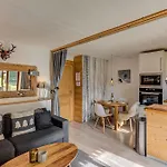 Apartment Cry, Alpes Agency, Chamonix, Sleeps 2-4 *