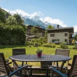 Cry, Alpes Agency, Chamonix, Sleeps 2-4