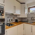 Cry, Alpes Agency, Chamonix, Sleeps 2-4 *