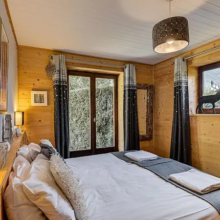 Cry - Alpes Travel - * Chamonix