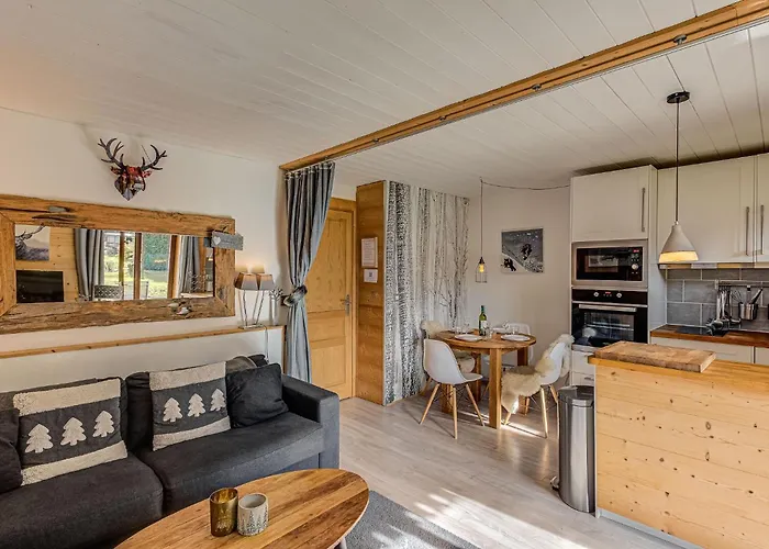 Apartamento Apartment Cry, Alpes Agency, Central Chamonix, Sleeps 2-4 *